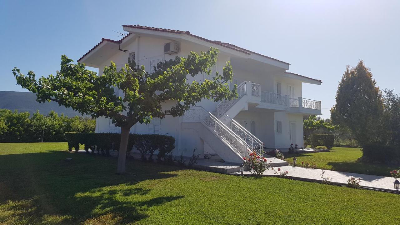 Silver Villa Raches Maisonette & Green Kouvéla Εξωτερικό φωτογραφία